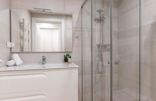 Nuevo y Luminoso en Plaza Moyua - Foto 22