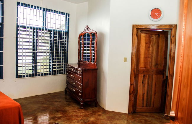 Sunshine Lodge- Your Home Away From Home - Foto 11