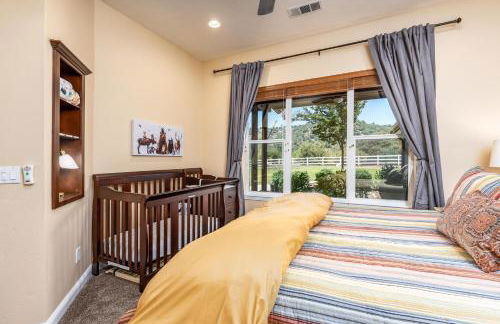 Mountain Elegance w/ pool, spa, projector - Foto 32