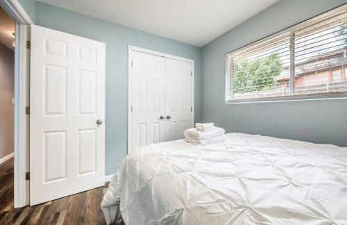 Flagstone Hall! Family Home w Scenic Views - Foto 18