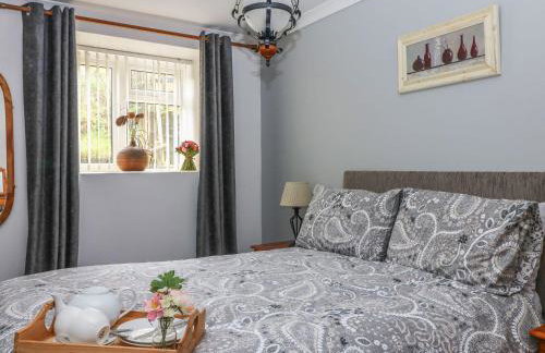 The Retreat - Photo 12