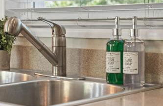 Large House Near Truist Field 15 mins to ATL and Six Flags - Foto 49