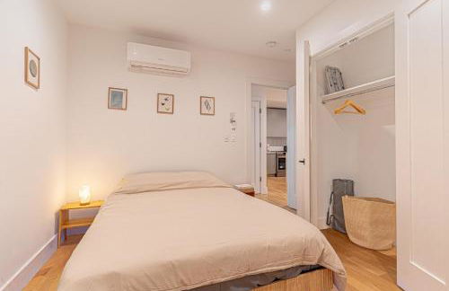 Chic Japandi 1BR in Brooklyn w Washer & Dryer - Foto 13