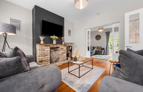 Relax at Little Hawkcliffe - Photo 23