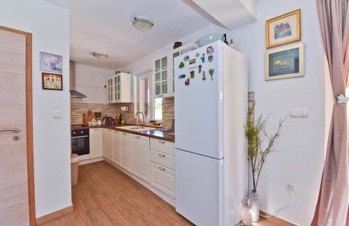 Holiday Home Taraš - Photo 10