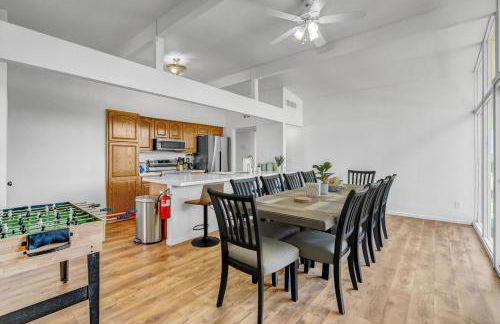 Spacious Remodeled Retreat Haven - Foto 16