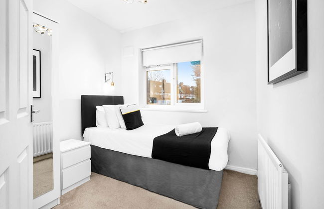 Large Family House With Garden Close to Birmingham - Foto 2