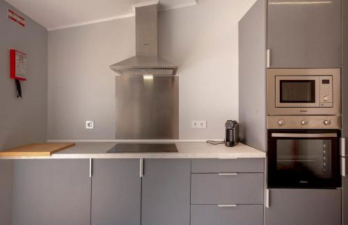 Family-Friendly Villa with Private Pool & Rooftop Oasis - Foto 17