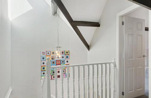 Beautiful Secluded 2 Bedroom Coach House - Foto 20