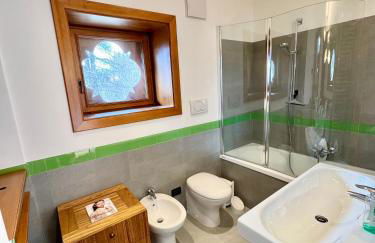 Charme alpino e modernità-Appartamento ristrutturato a due passi dal centro - Foto 15