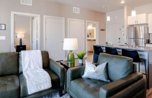 Convention Center Lux - 2BR 2BA - Pool Gym HotTub - Foto 18