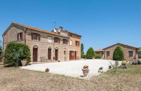 Lovely Home In Tolentino With Kitchen - Foto 3