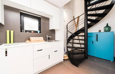 Amazing Home In Dragove - Foto 25