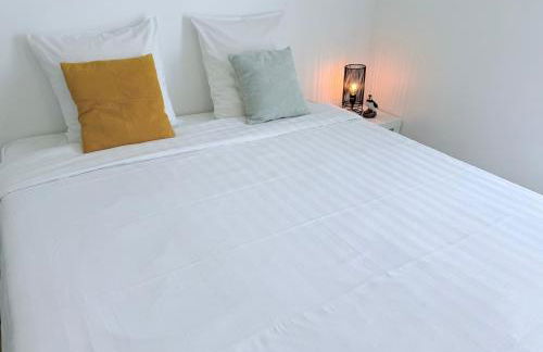 Villa Lumière - Confort, spa, piscine, recharge véhicule & babyfoot - Foto 8