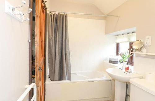 Dove Cottage - Photo 15