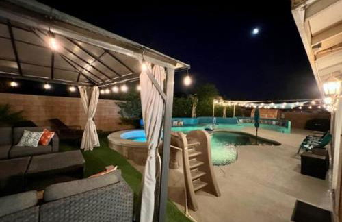 Desert Bliss Paradise - Arcade, Casino, Play Area ,Pool , Hot tub - Foto 20