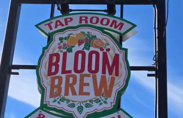 Railside Inn - Vintage Home Built in 1900 - Foto 31