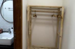 ESPAÇO PÉROLA GUANABARA, 70 Metros do Mar, 4 Suítes independentes COM AR, Área Gourmet Integrada com Piscina,Churrasqueira, 900 Metros de CASTELHANOS, ideal para FAMÍLIAS E AMIGOS - Foto 70