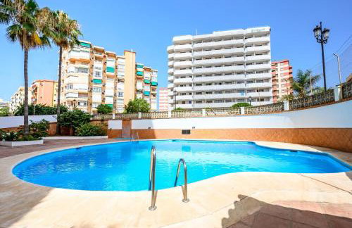 Fuengirola Sun Studio with terrace 9th floor by 10ToSea - Foto 11