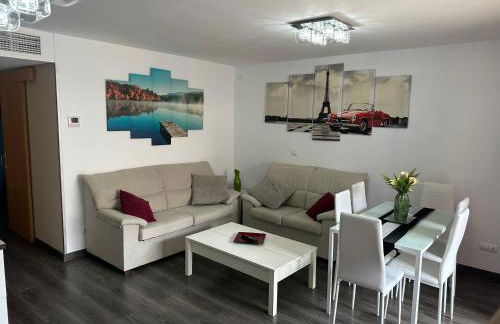 Piso familiar en El Toyo - Foto 2