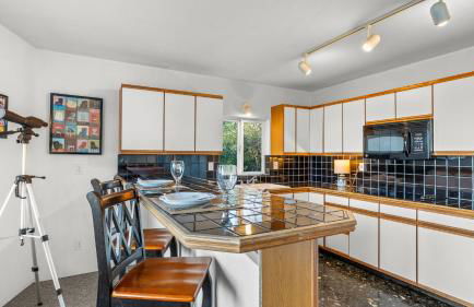 Incredible Water Views, Deck Relaxing Retreat Greenbank Getaway by Avantstay - Foto 32