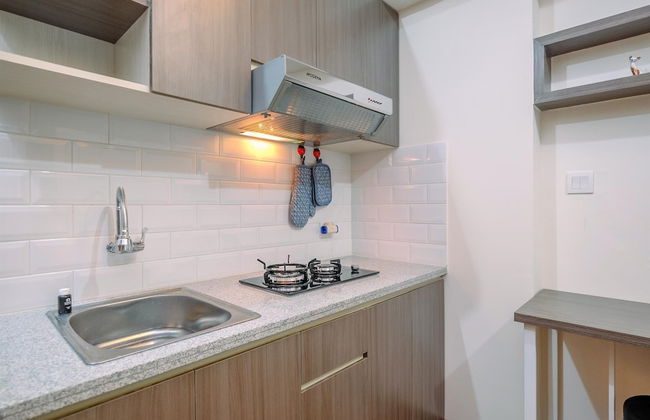 Minimalist and Cozy Stay 2BR at Podomoro Golf View Apartment - Foto 10