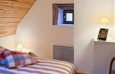 Le refuge de la vallée - 4 à 6 pers - proche de Salers - Foto 7