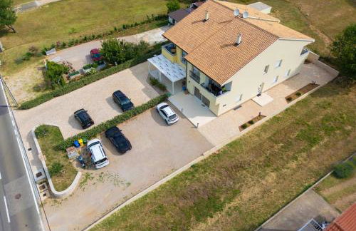 Apartments Ena & Leona - Foto 7