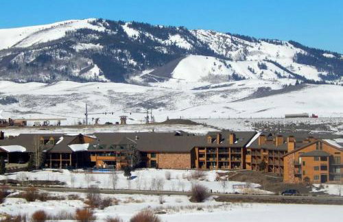 Mountain View Retreat-Resort-Pool-Hot Tub-Near RMNP & WP - Foto 13