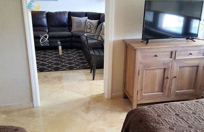 Alexander 510 2 Bedroom Apts by RedAwning - Foto 9