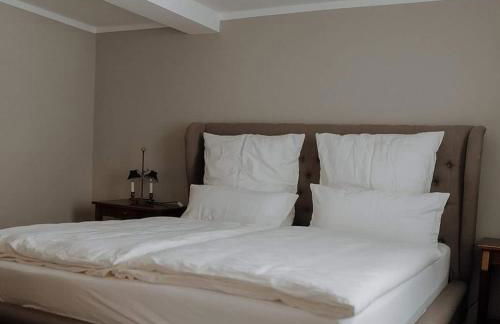 Quartier - ehemaliger Landgasthof zur Alleinnutzung mit Selbstversorgung - Photo 2