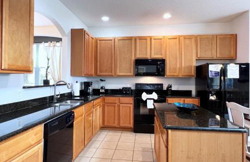 Gorgeous 6Bd Pool Hm Providence-2256CA - Photo 15