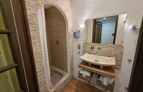 Loft Art Déco Terrasse Verrière Clim Lit king size - Foto 5