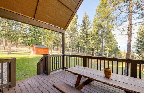 Deck and Views Scenic Group Getaway in Lakeside! - Foto 28