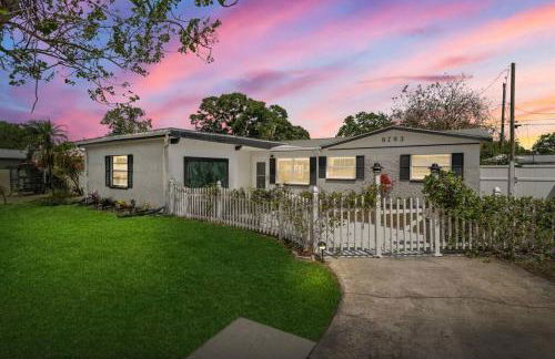 Perfect Pool & Hot Tub Retreat - Foto 12