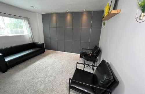 Urban Oasis in Chicago’s Best Suburb - Foto 18