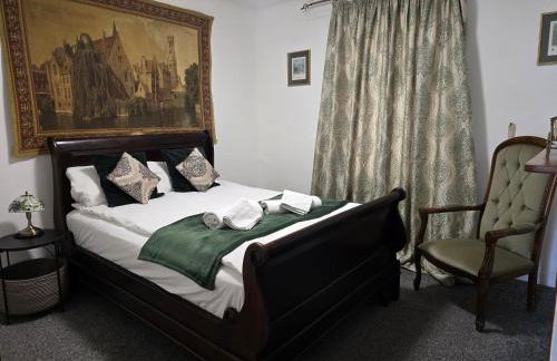 Cute Cottage in Egham Heathrow- 7 Guests 3 bedrooms - Foto 1