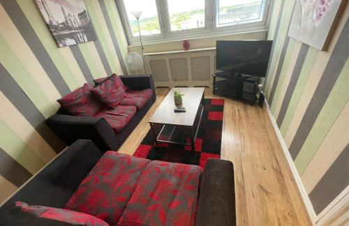 City Centre - Next to Hilton Hotel - Victoria Centre 2 Bedrooms Apartments - Close to Theatre Royal - in Victoria Centre Shopping Centre - 24 Hours Access - Parking Cars or Vans from Five Pounds a Day - Onsite Parking from Ten Pounds a Day - Foto 14