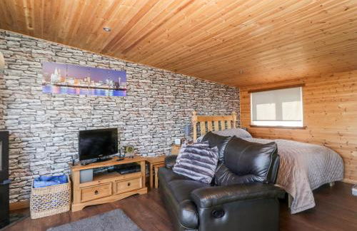 Blackbrae Cabin - Photo 1