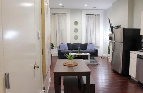 RARE 1BR Apt with Character GREAT Location! - Foto 11