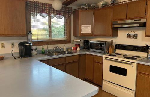 Cozy Cabin on Rangeline Lake - Foto 7