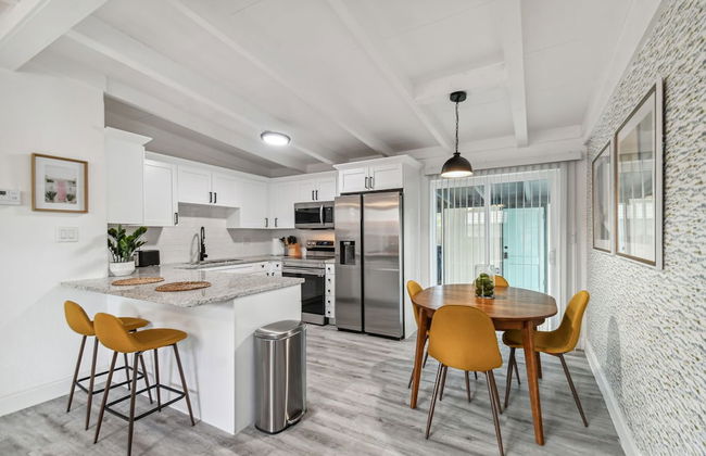 Coastal Bliss 3BR Gem Near MacDill AFB - Foto 13