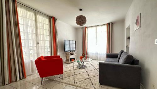 Polichinelle Hyper Centre - Wifi - Balcon & Parking Proche - Foto 3