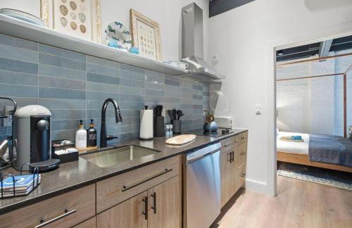 Memory - Adorable 1 BR Apt with Heated Pool - Photo 18