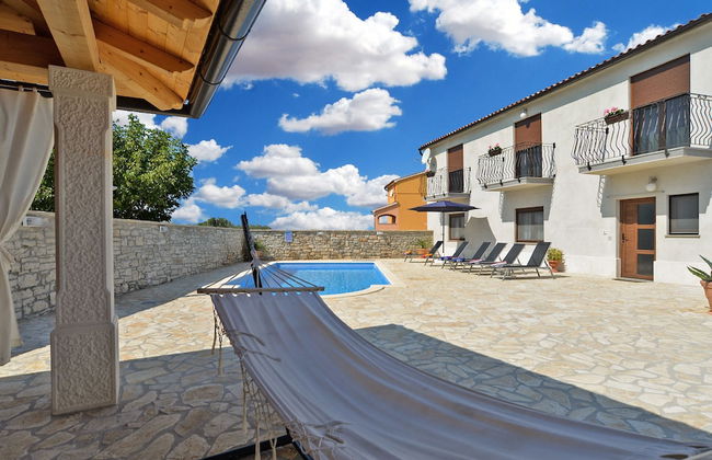 House 1384 - Photo 72