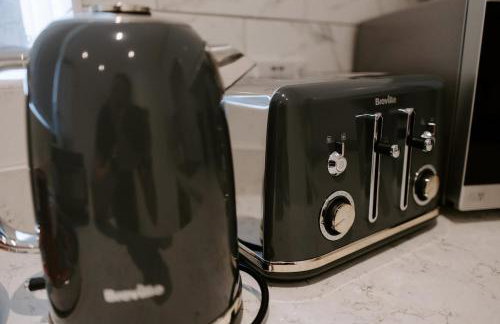 Apsley Way, 5 bed 4 bathroom house - Foto 18