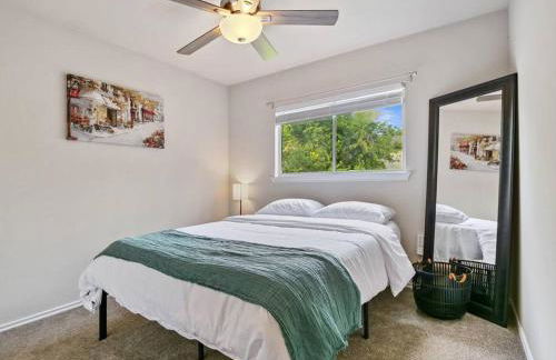 Cozy Getaway, Minutes from Austin! - Foto 11