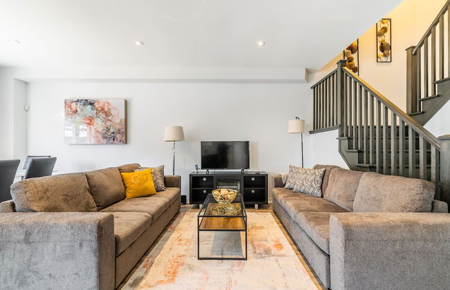 GLOBALSTAY. Waterfront 5BR Townhouse. Private HOT TUB, Gym, Sauna - Foto 25