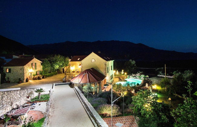 Authentic Dalmatian Hillside Escape With Pool, Sauna & BBQ - Foto 30