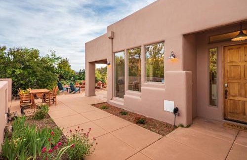 Brewer Road Private Hot Tub Stunning Red Rock Views Modern Southwestern Charm - Foto 5